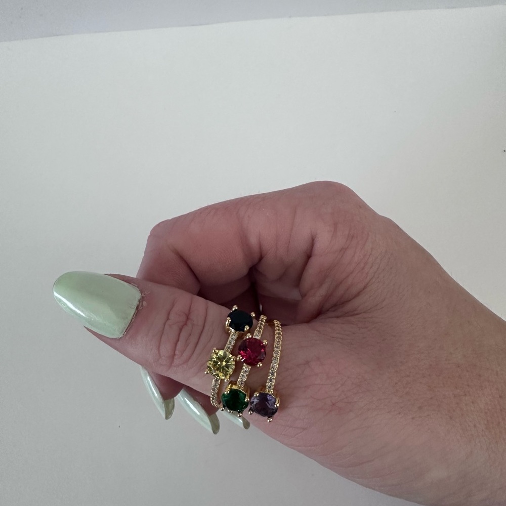 Multi-Stone Gold Ring - Picture 3 of 3